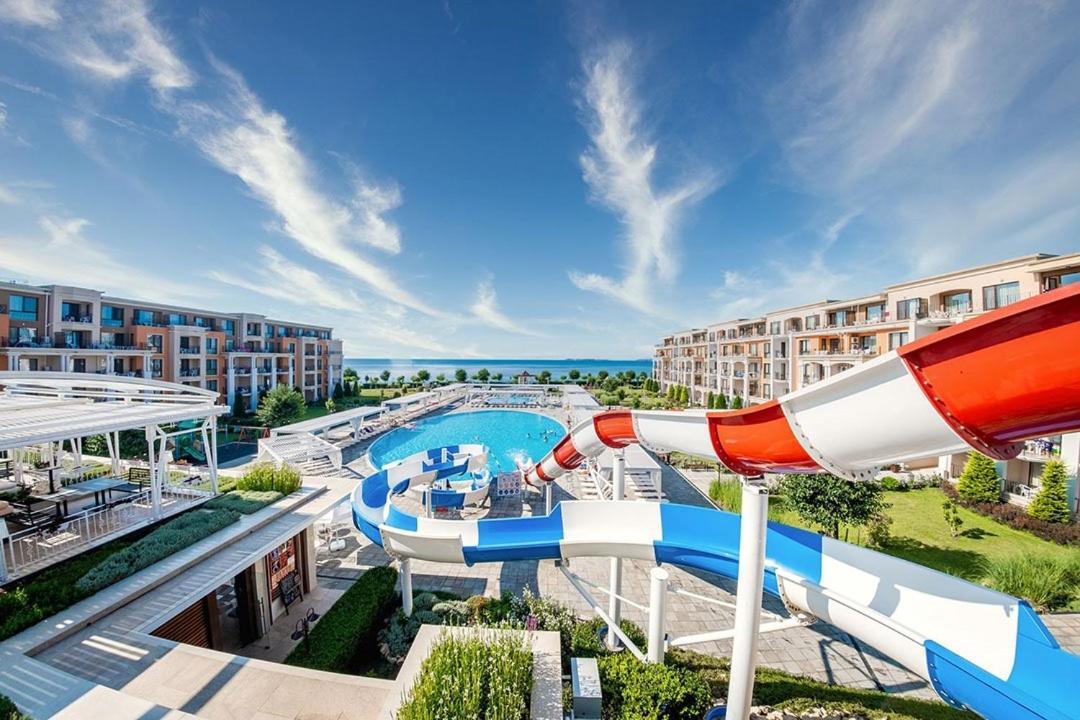 Sea View Prestige Fort Beach Apartment Свети-Влас Экстерьер фото